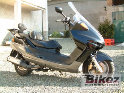 2000 Yamaha YP Majesty 250 DX photo